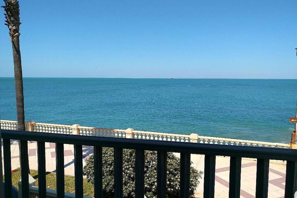 Casa Mirando Al Mar, Hermosas Vistas. Чипиона Екстериор снимка